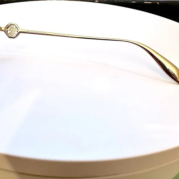 🌺ALEXANDER MCQUEEN🌸 AM0226SK 002 Gold Sunglasses - Picture 12 of 15